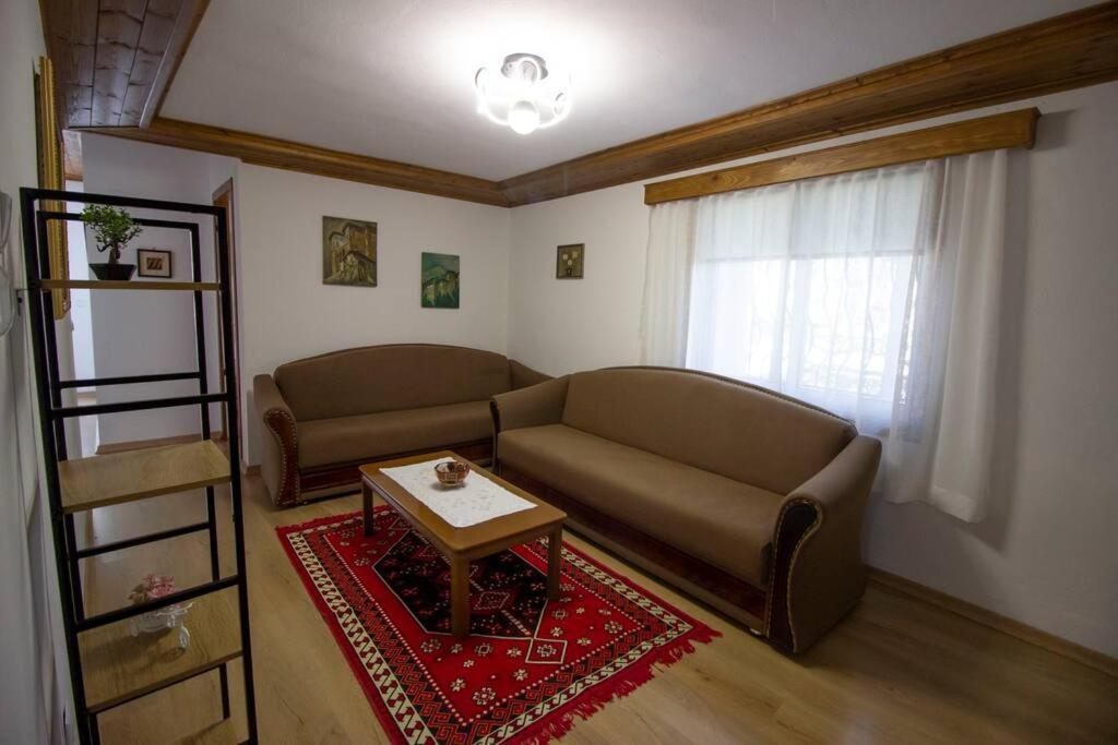 Gjirokastër Emblematic House 3 아파트 외부 사진