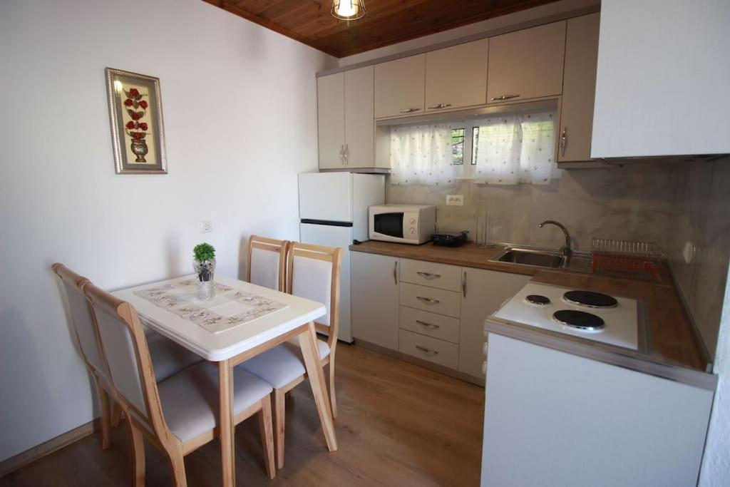 Gjirokastër Emblematic House 3 아파트 외부 사진